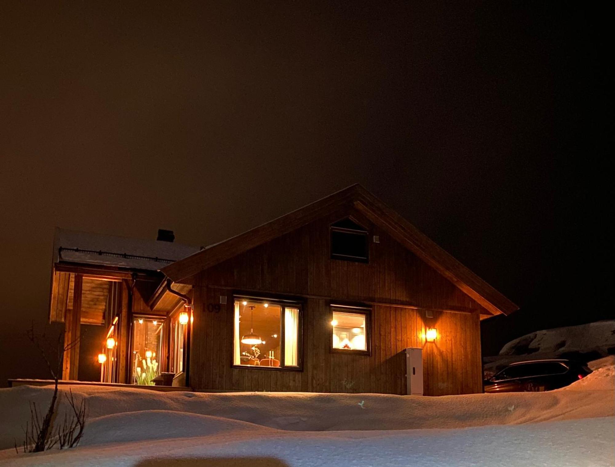 Superior Cabin Ballstad Lofoten Exterior foto