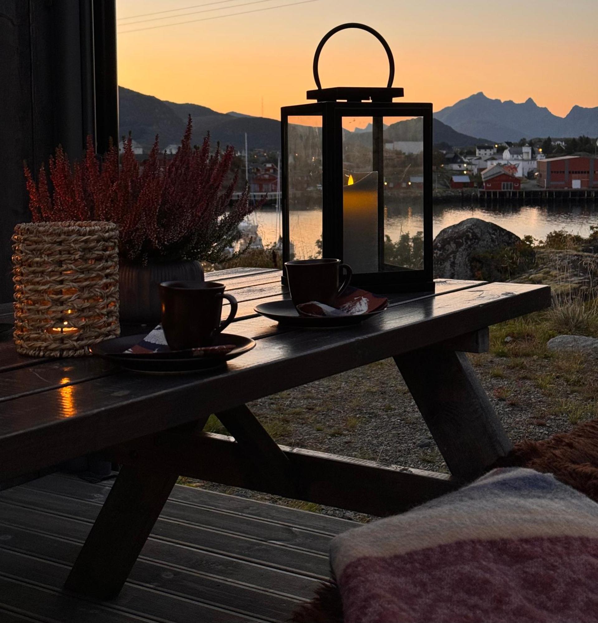 Superior Cabin Ballstad Lofoten Exterior foto